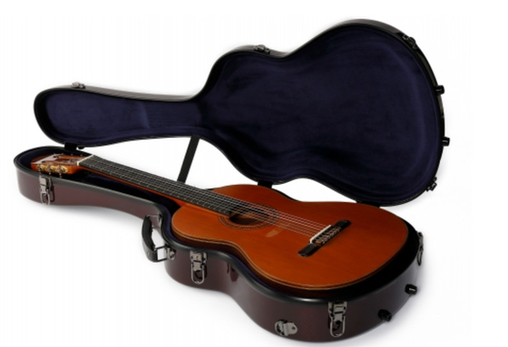 Twardy futerał na gitarę akustyczną Air Carbon do sztywnego uchwytu podróżnego